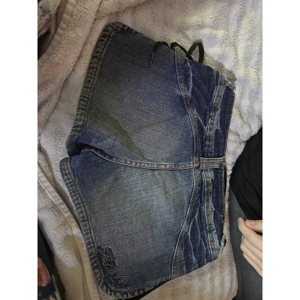 Akademiks Women's Denim Shorts Size 27 Lace Up Zip Detail Y2K Streetware - Picture 2 of 6